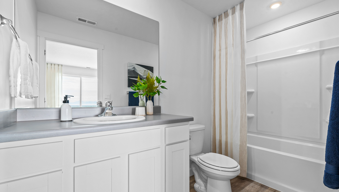 new builds in Tooele