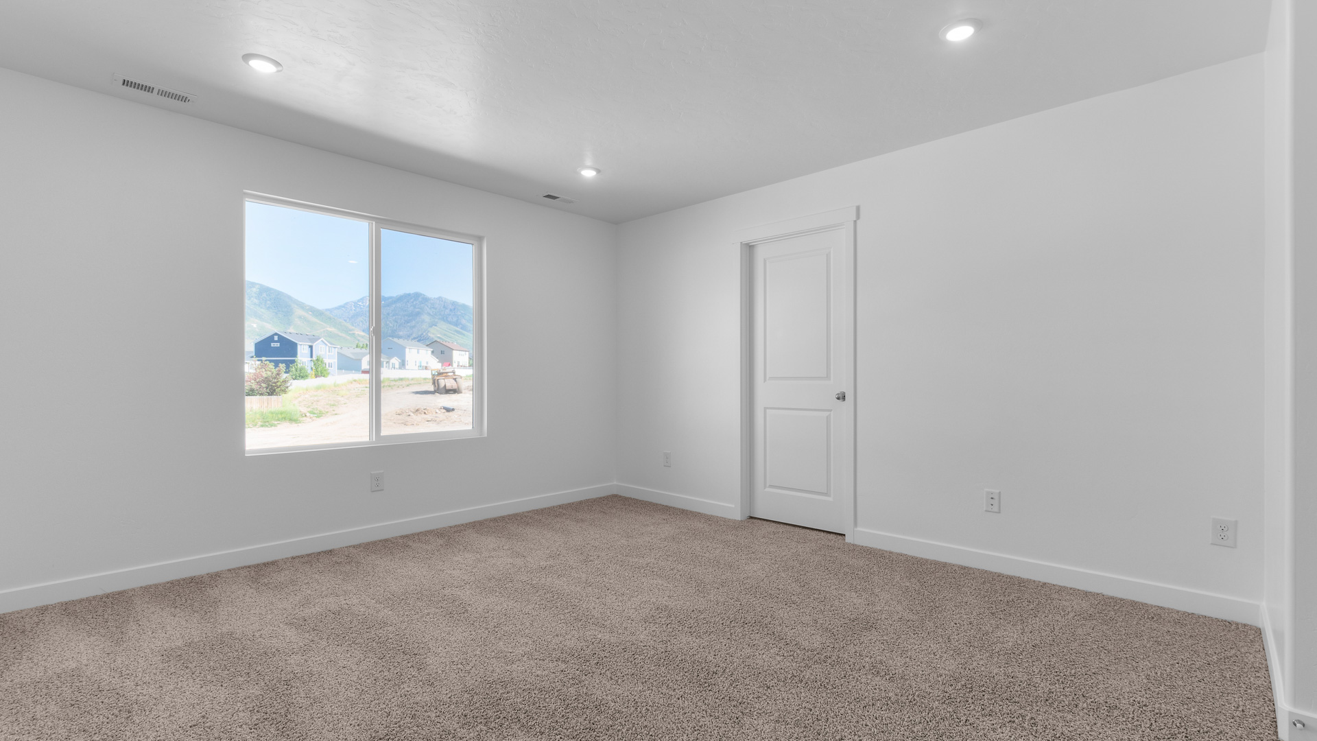 new community in Tooele
