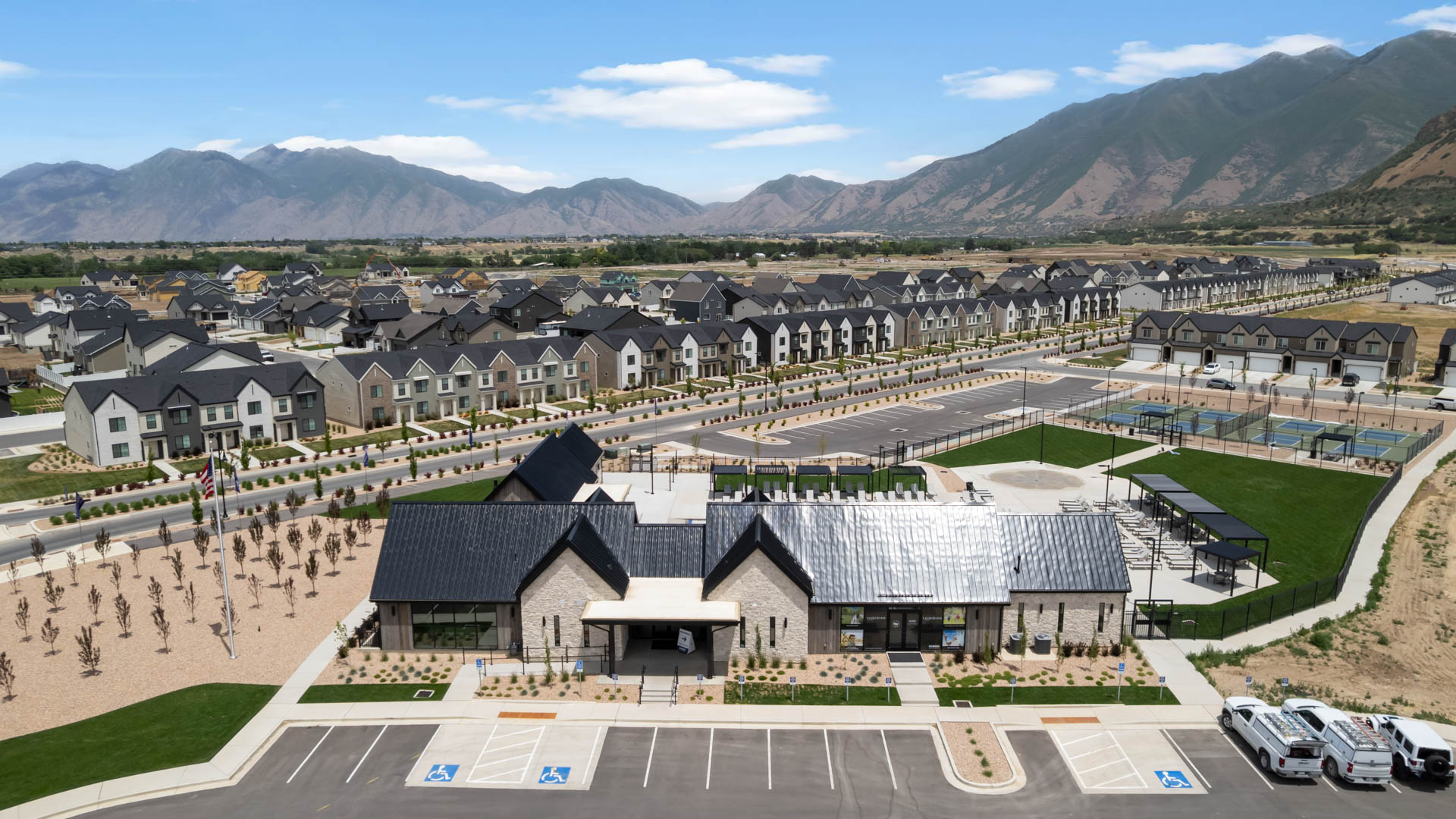 Viridian clubhouse exterior in Salem Utah