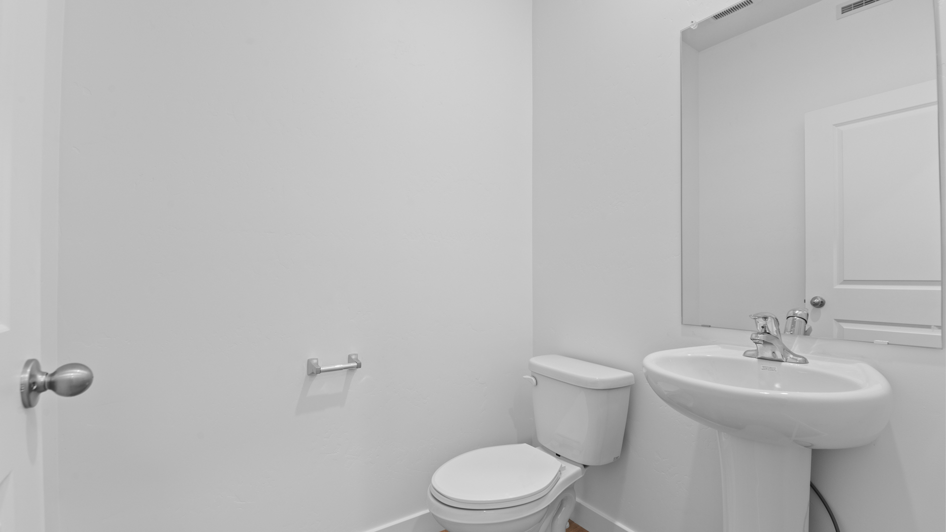 Powder bath with pedestal sink.