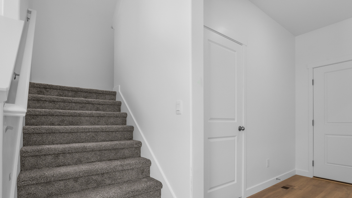 Stairs off entrance.