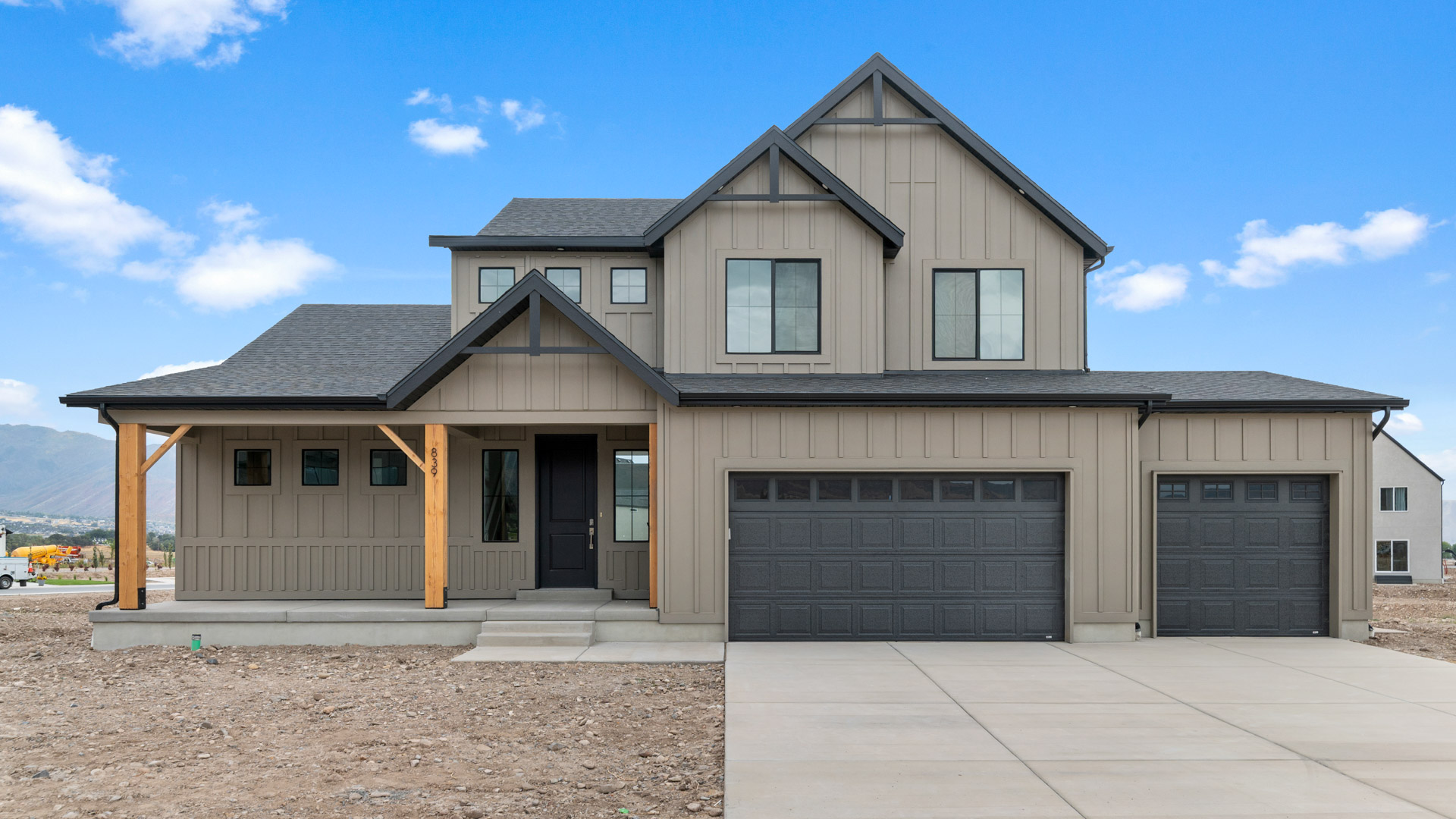 New two story home in Grantsville with a three car garage