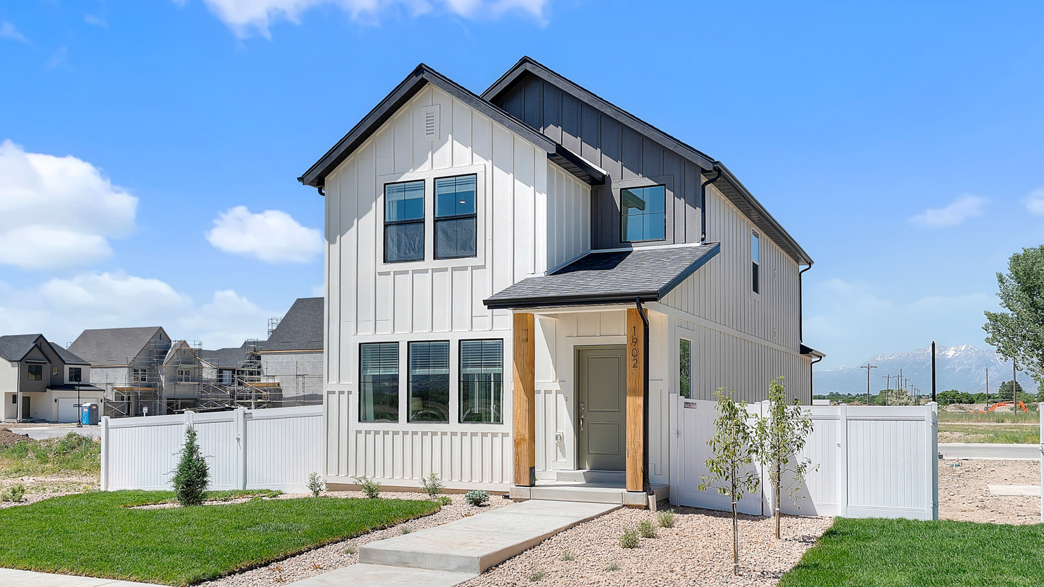 Austin exterior farmhouse elevation