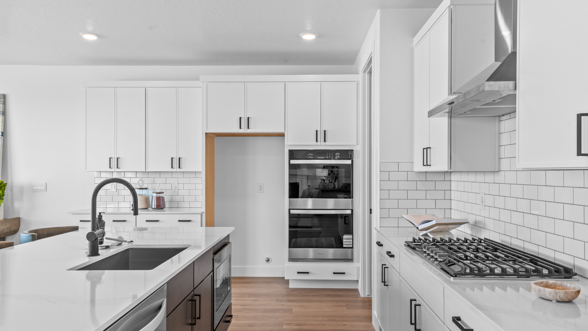 Large kitchen with kitchen island and cabinets.