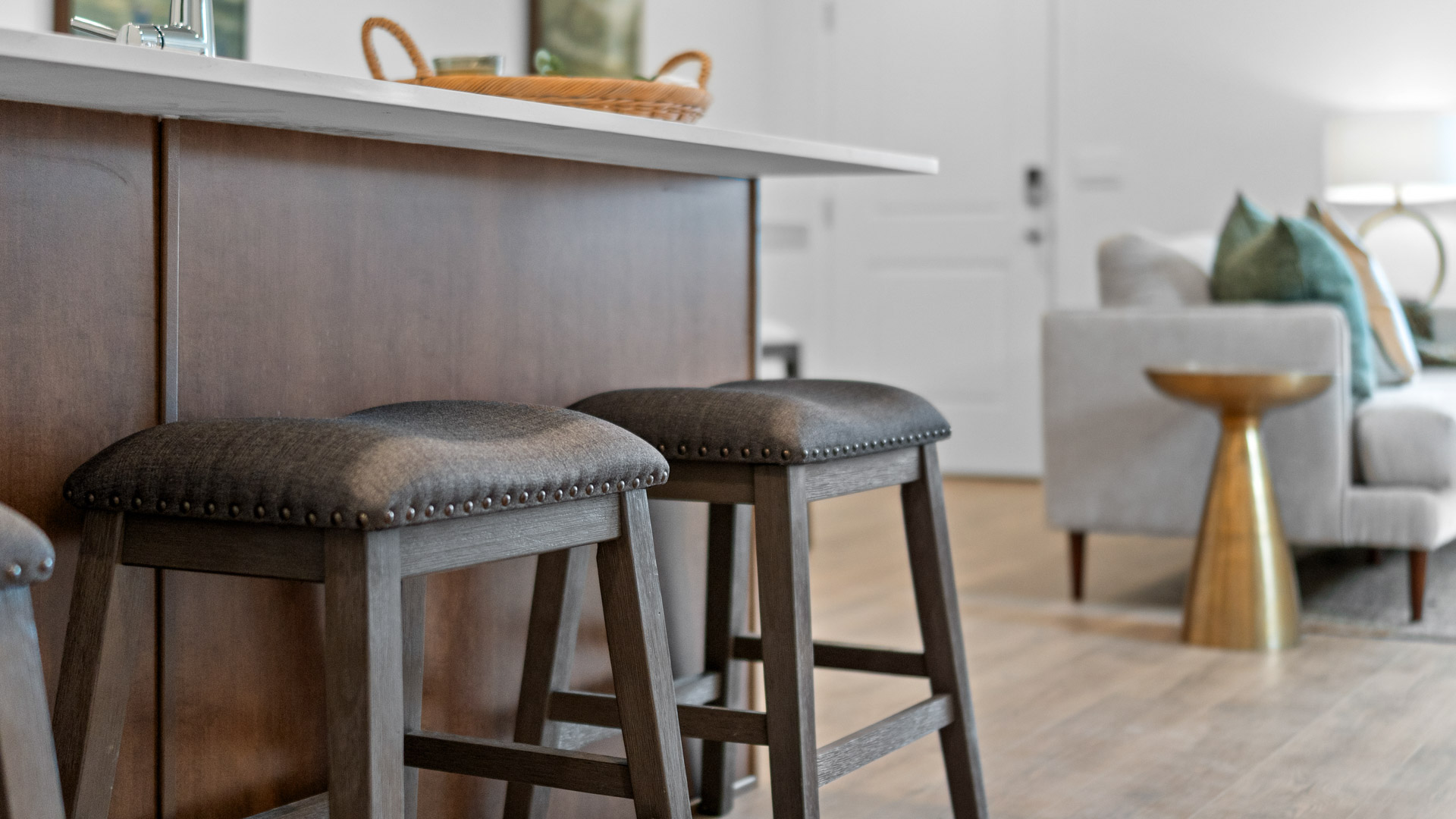 Detailed photos of townhome.