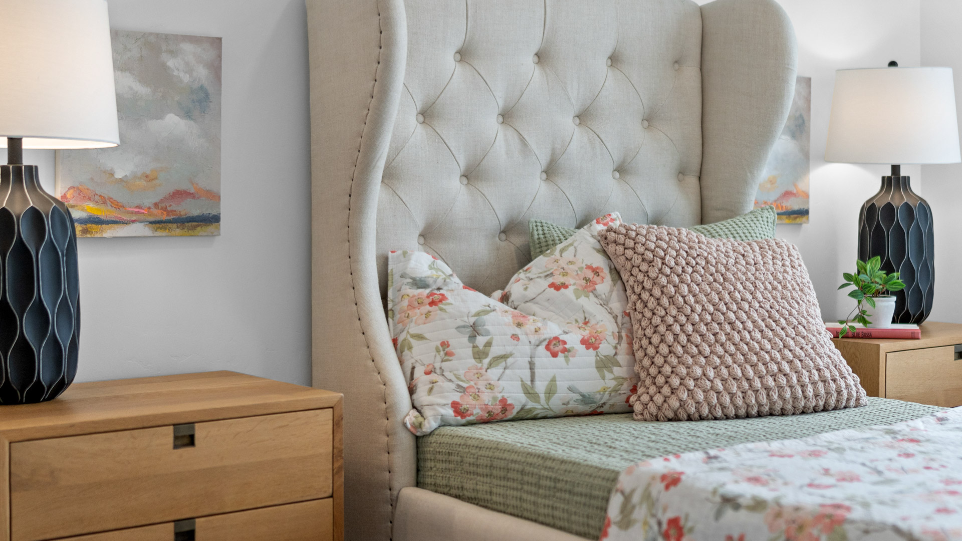 Detailed photos of townhome.