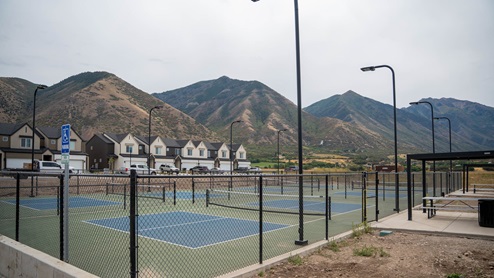 Viridian pickleball courts in Salem Utah