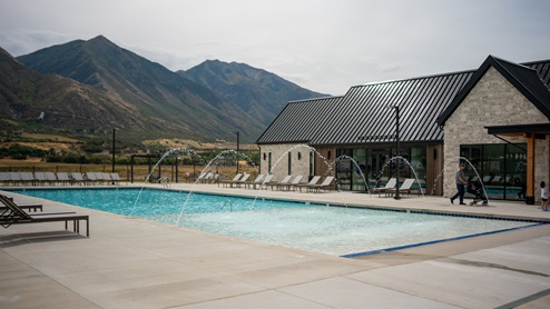 Viridian pool in Salem Utah