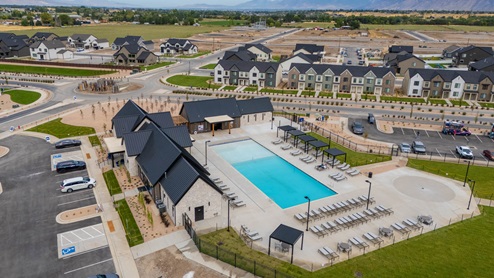 Viridian clubhouse exterior in Salem Utah