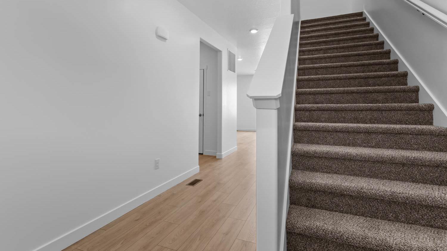 Large entryway into home.