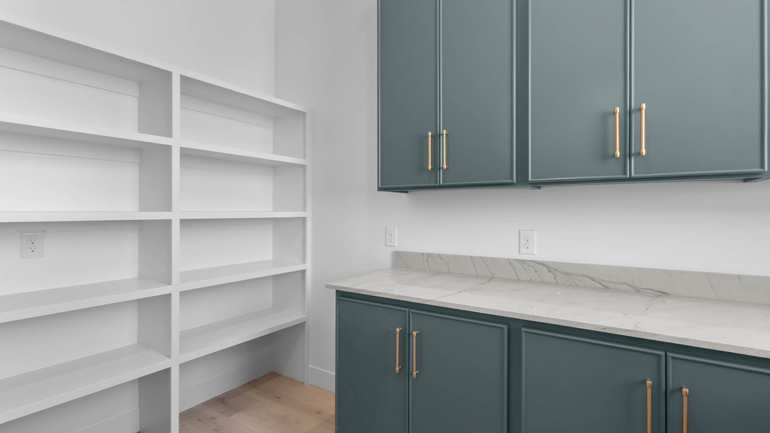Butler's pantry.