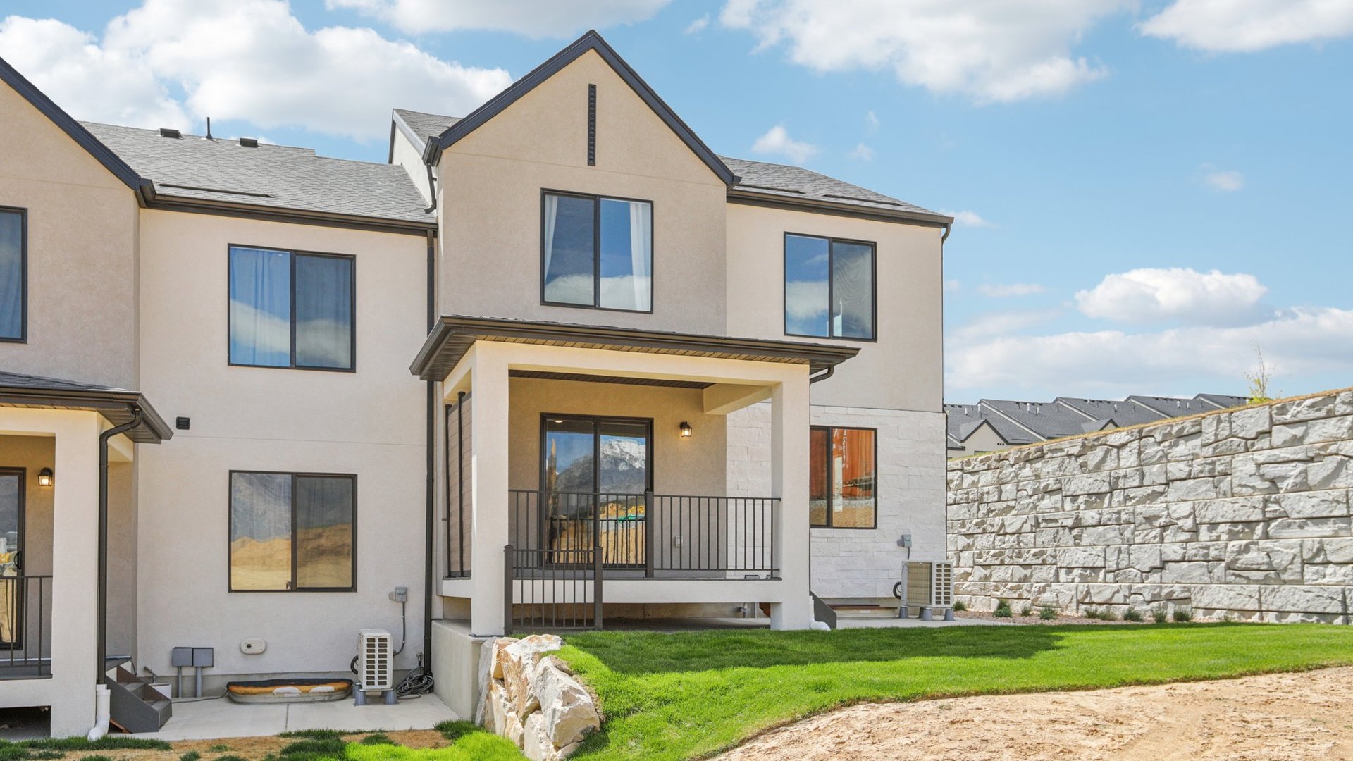 new townhomes for sale in Lehi Utah.