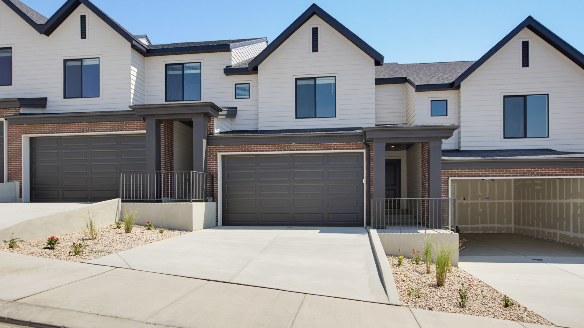 4326 N Buckstone Way #1355 exterior