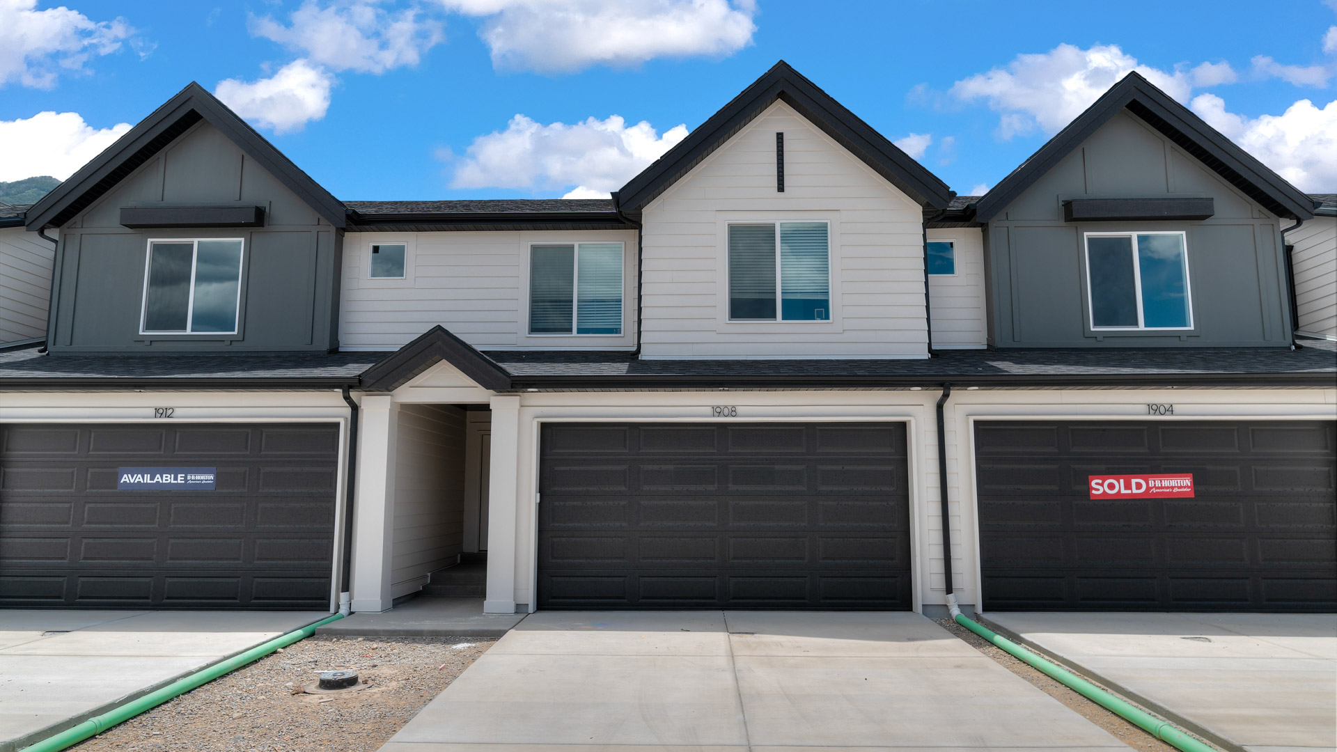 4398 N Buckstone Way #1343 exterior