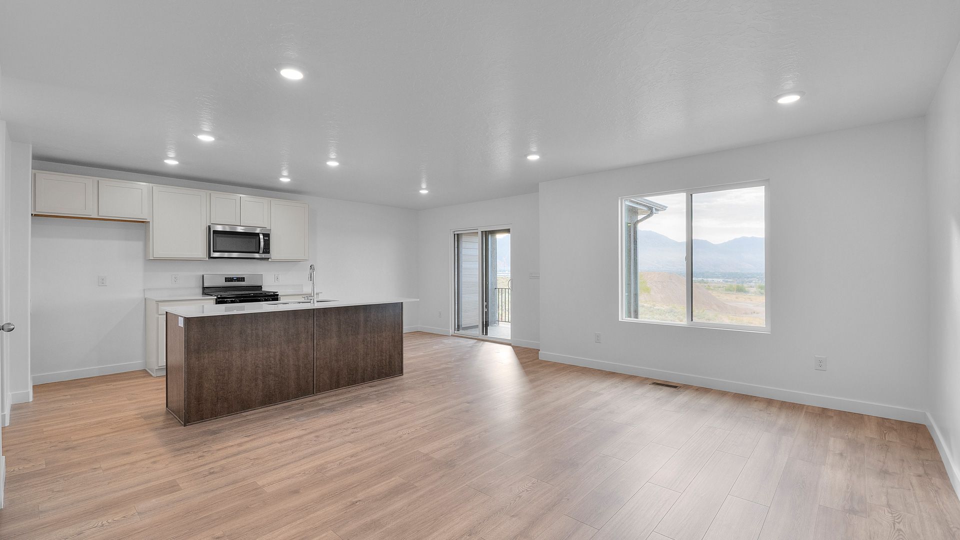 new townhomes for sale in Lehi Utah.