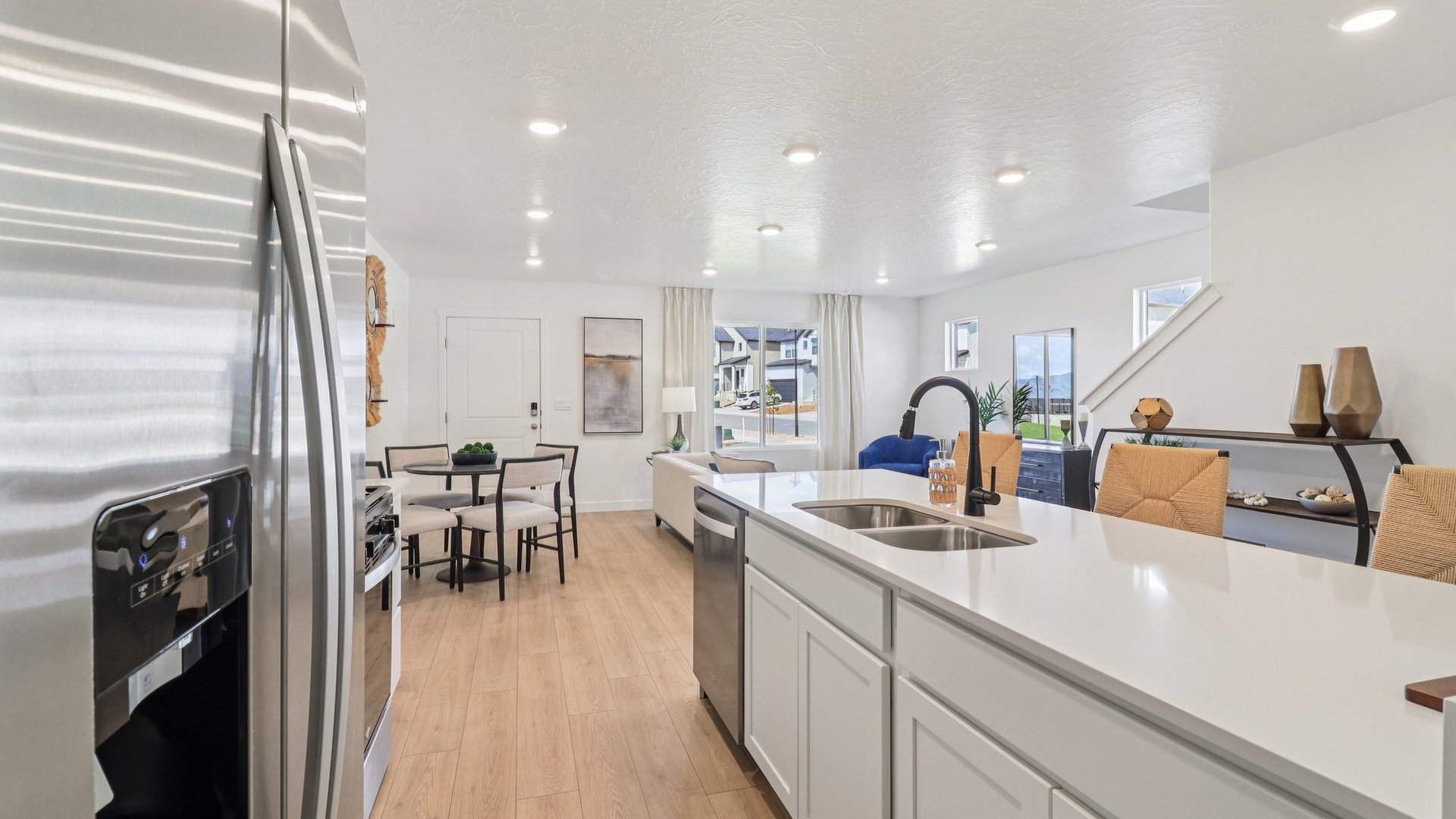 new townhomes for sale in Lehi Utah.