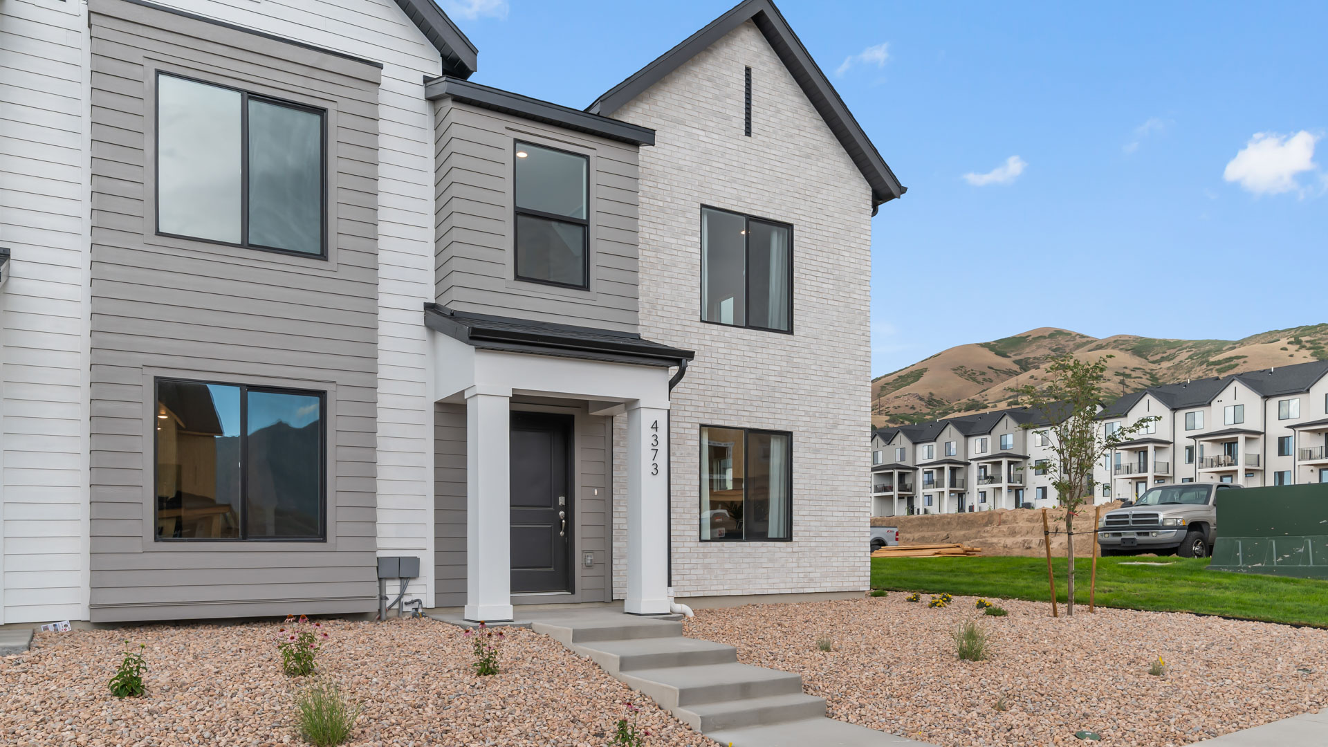 Dalton Inverness Exterior Elevation/
