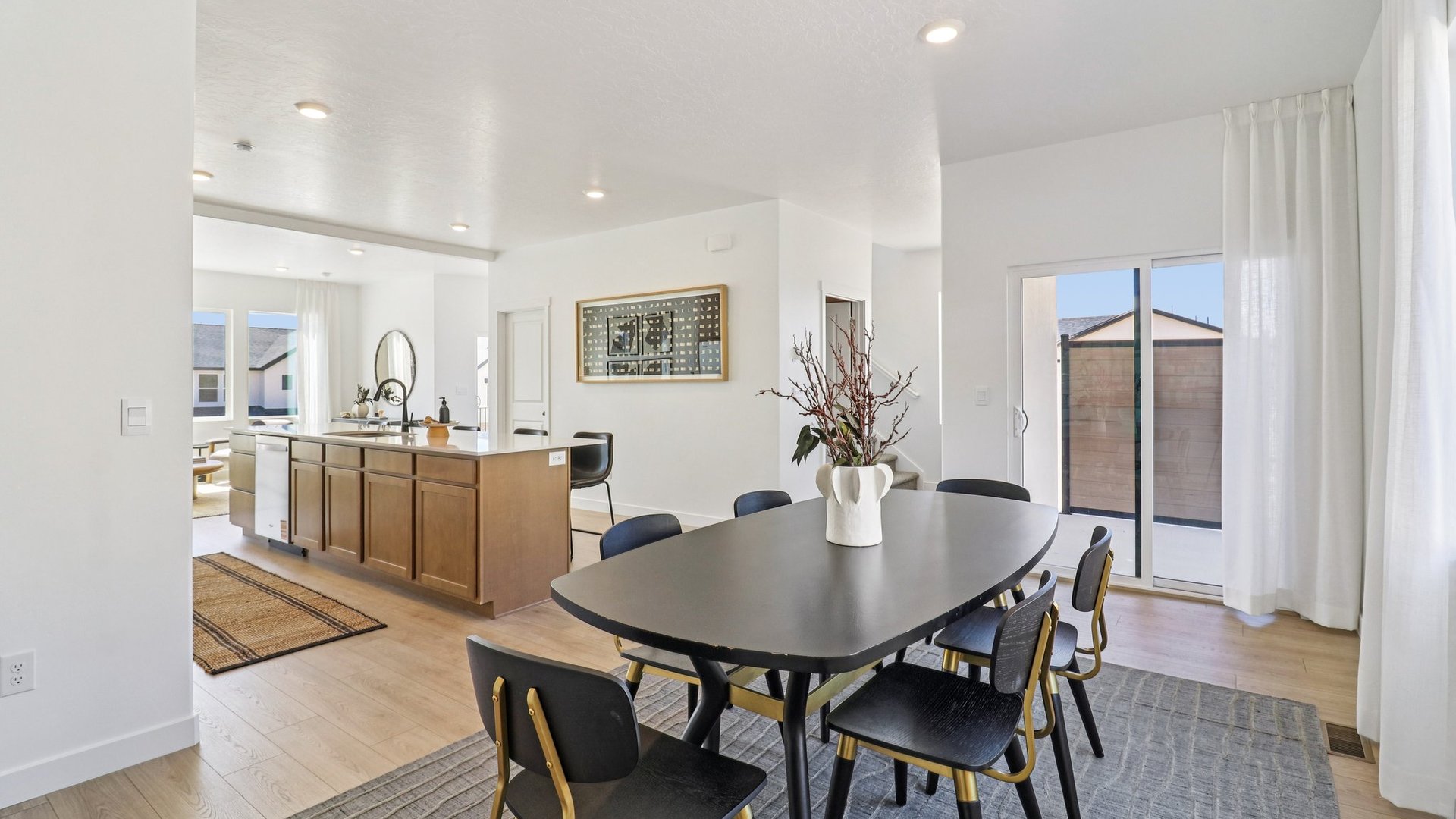 new townhomes for sale in Lehi Utah.