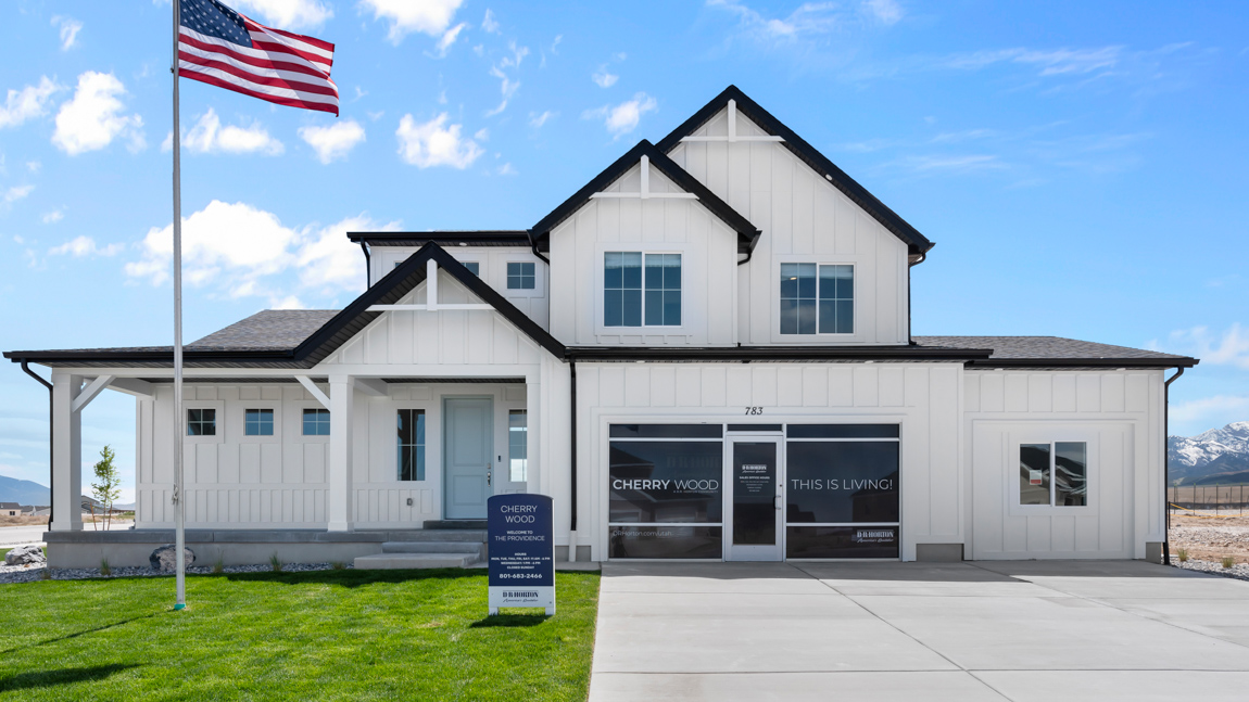 New two story home in Grantsville with a three car garage