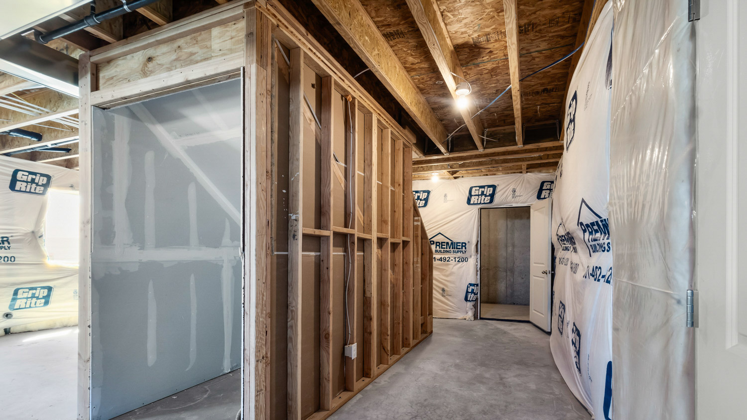 Optional basement entry