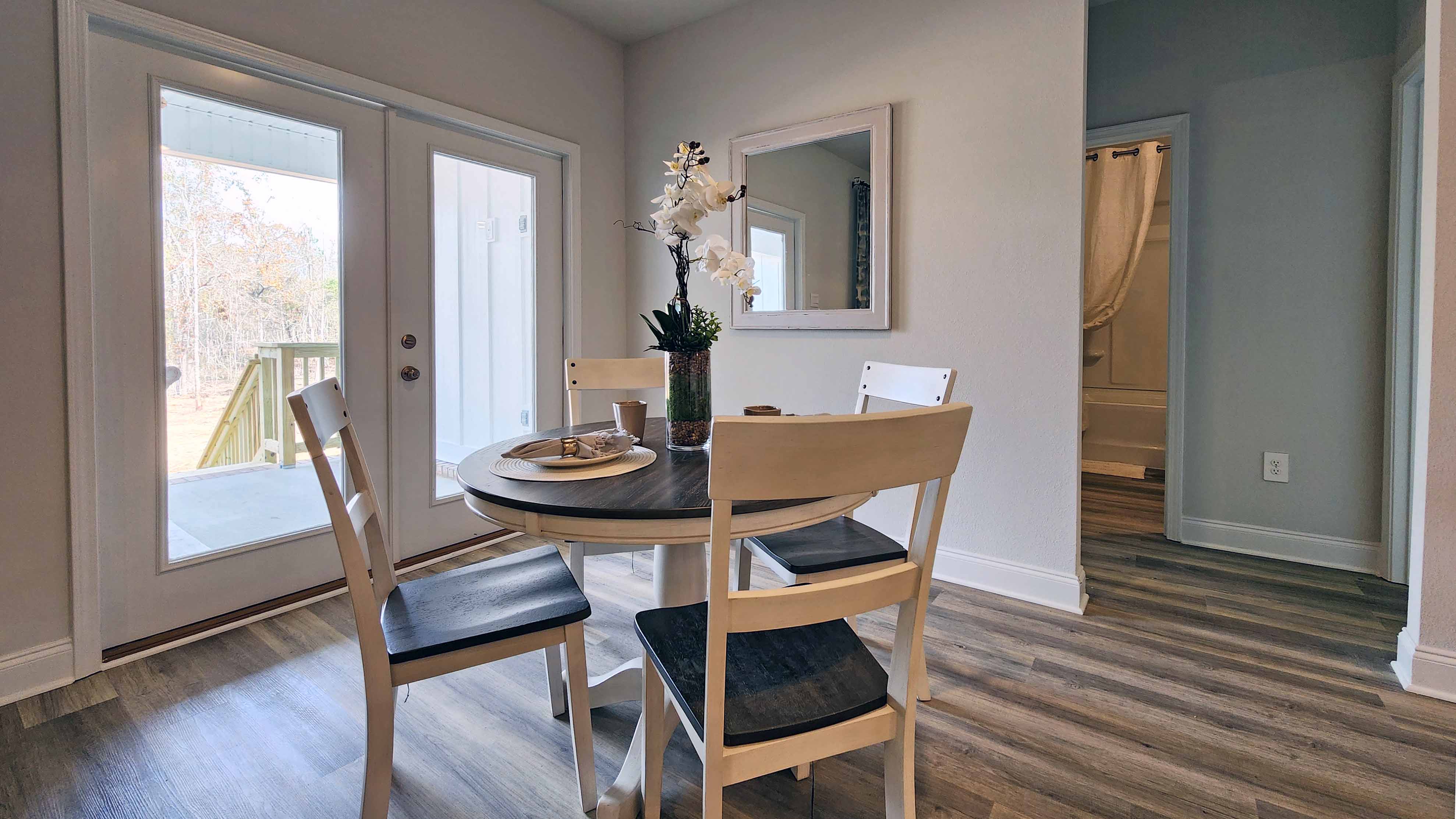 Spacious breakfast nook