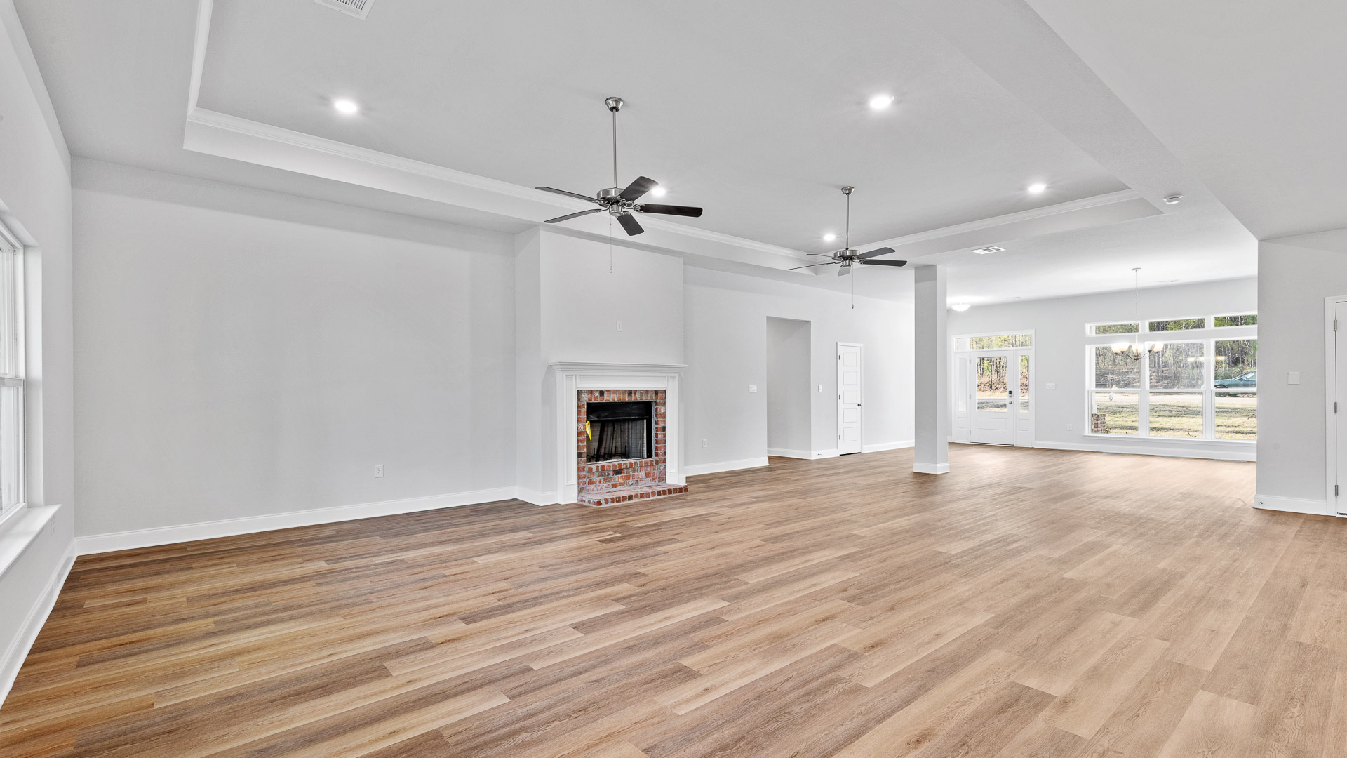 Spacious main area of the William