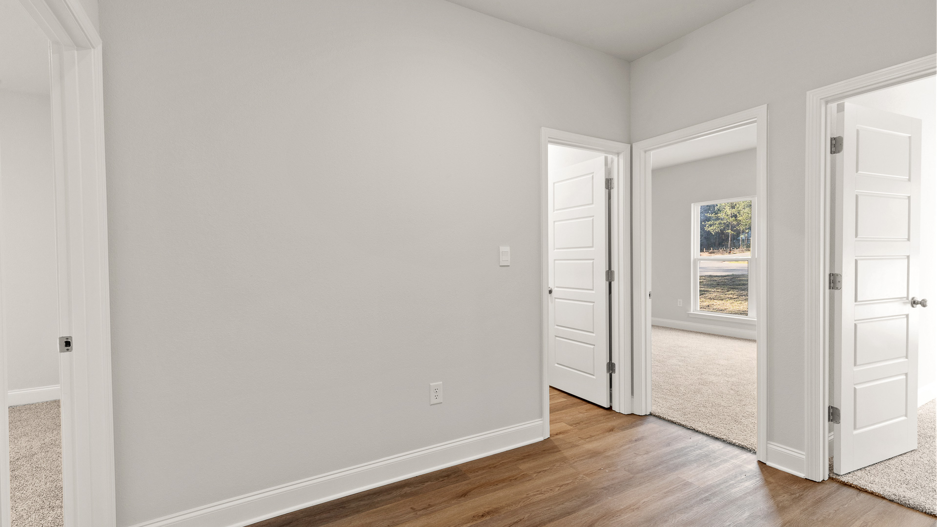 Spacious and bright living area