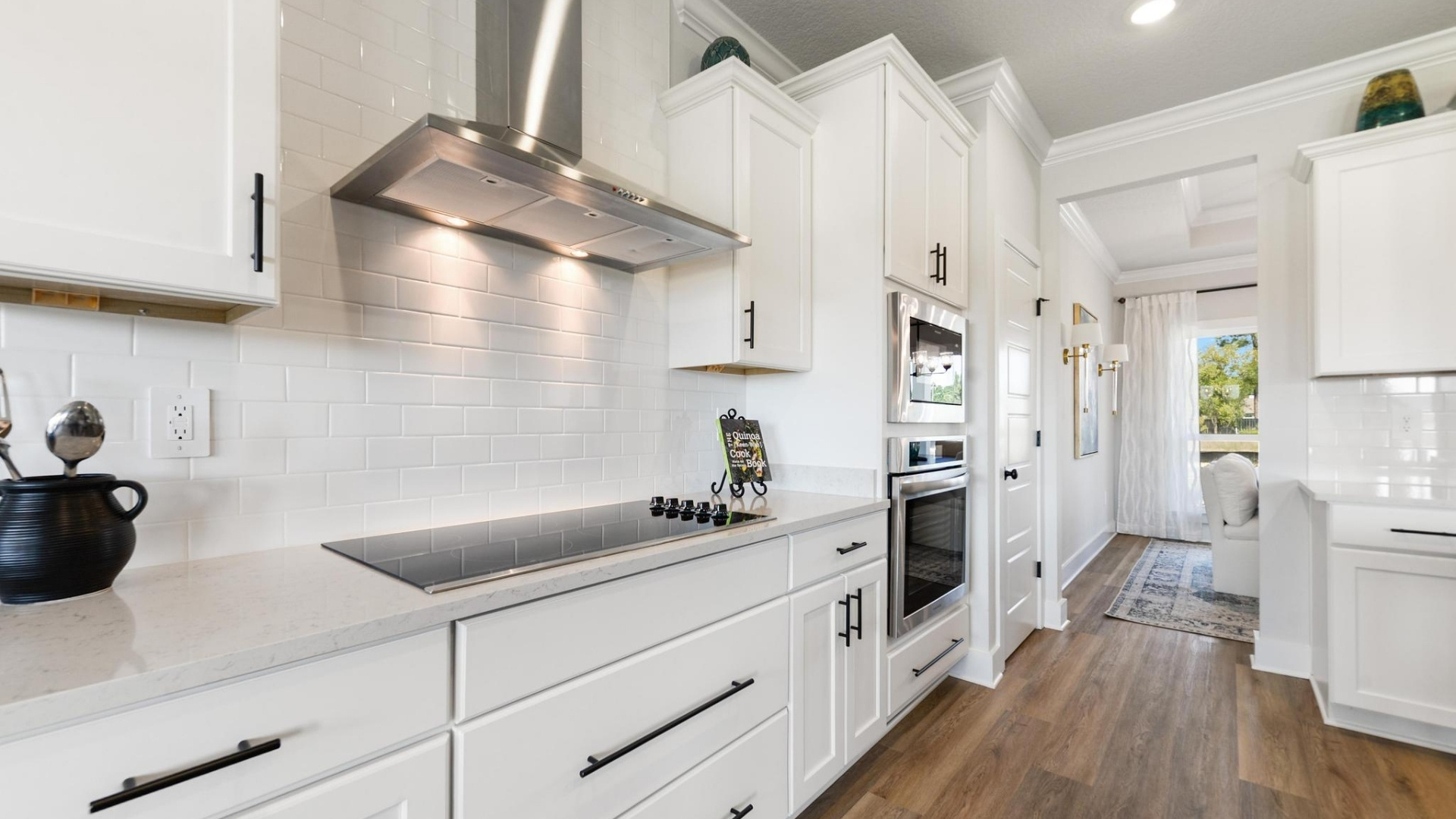 Cooktop and hood vent