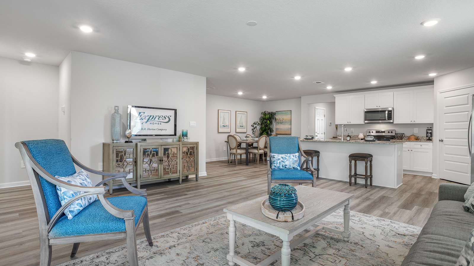 Spacious open floor main area