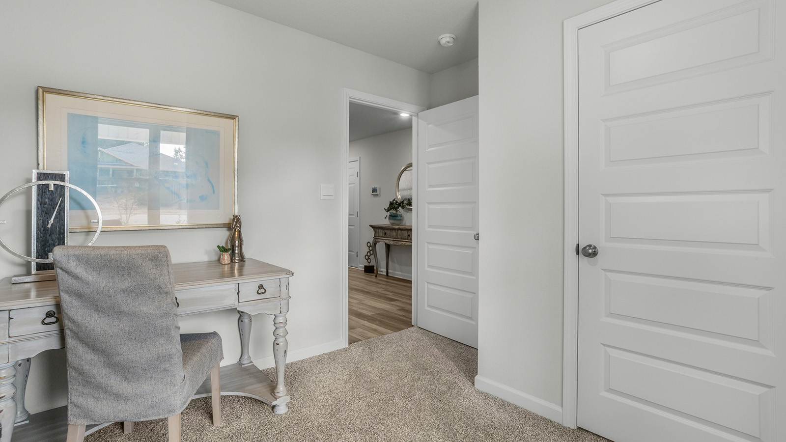 Spacious additional bedroom