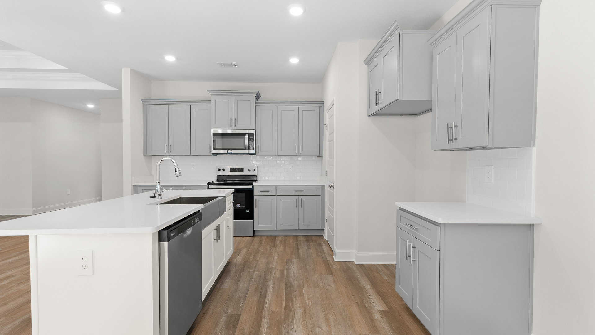 Side view of spacious kitchen