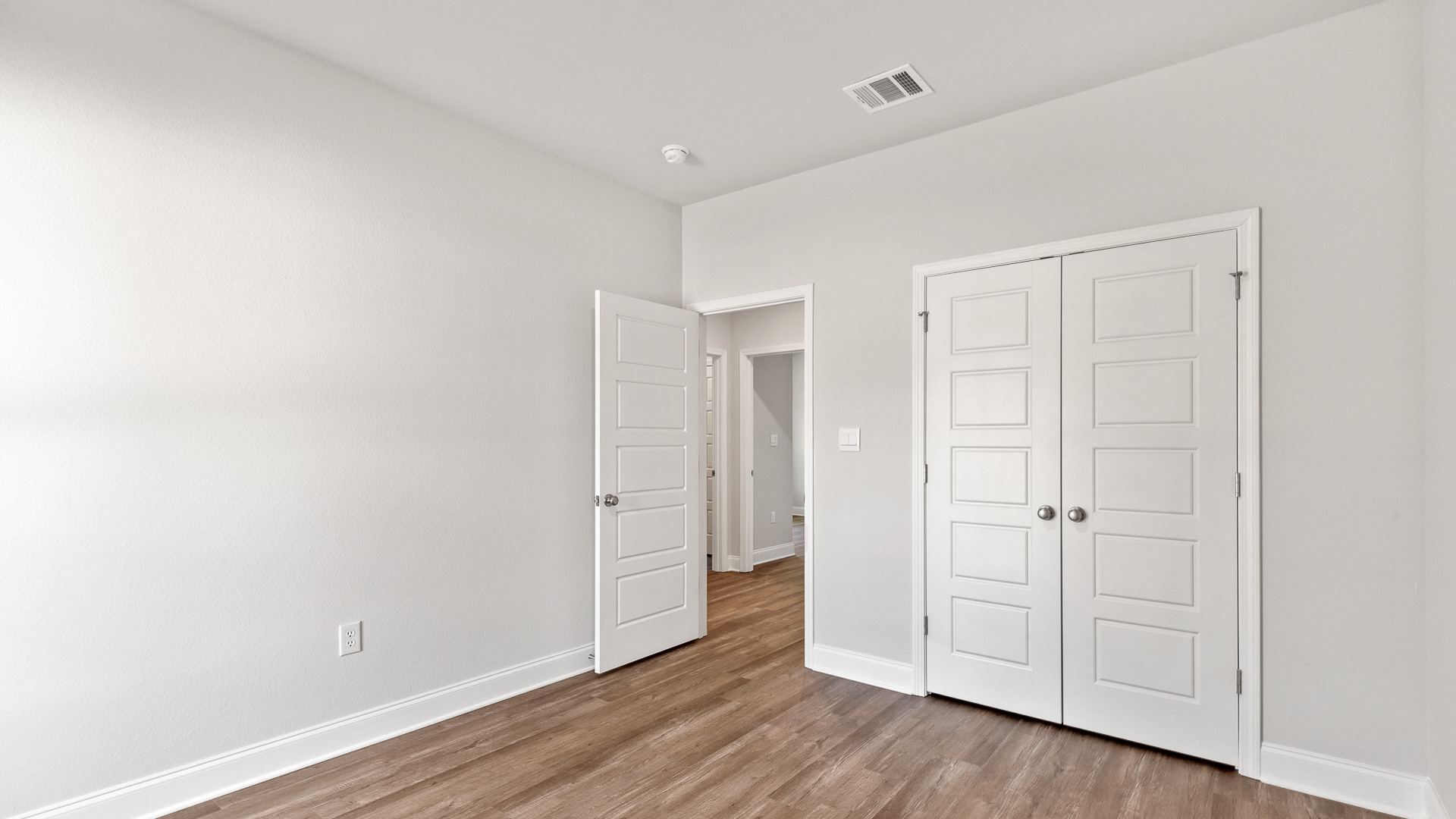 Luxurious and spacious additional bedroom