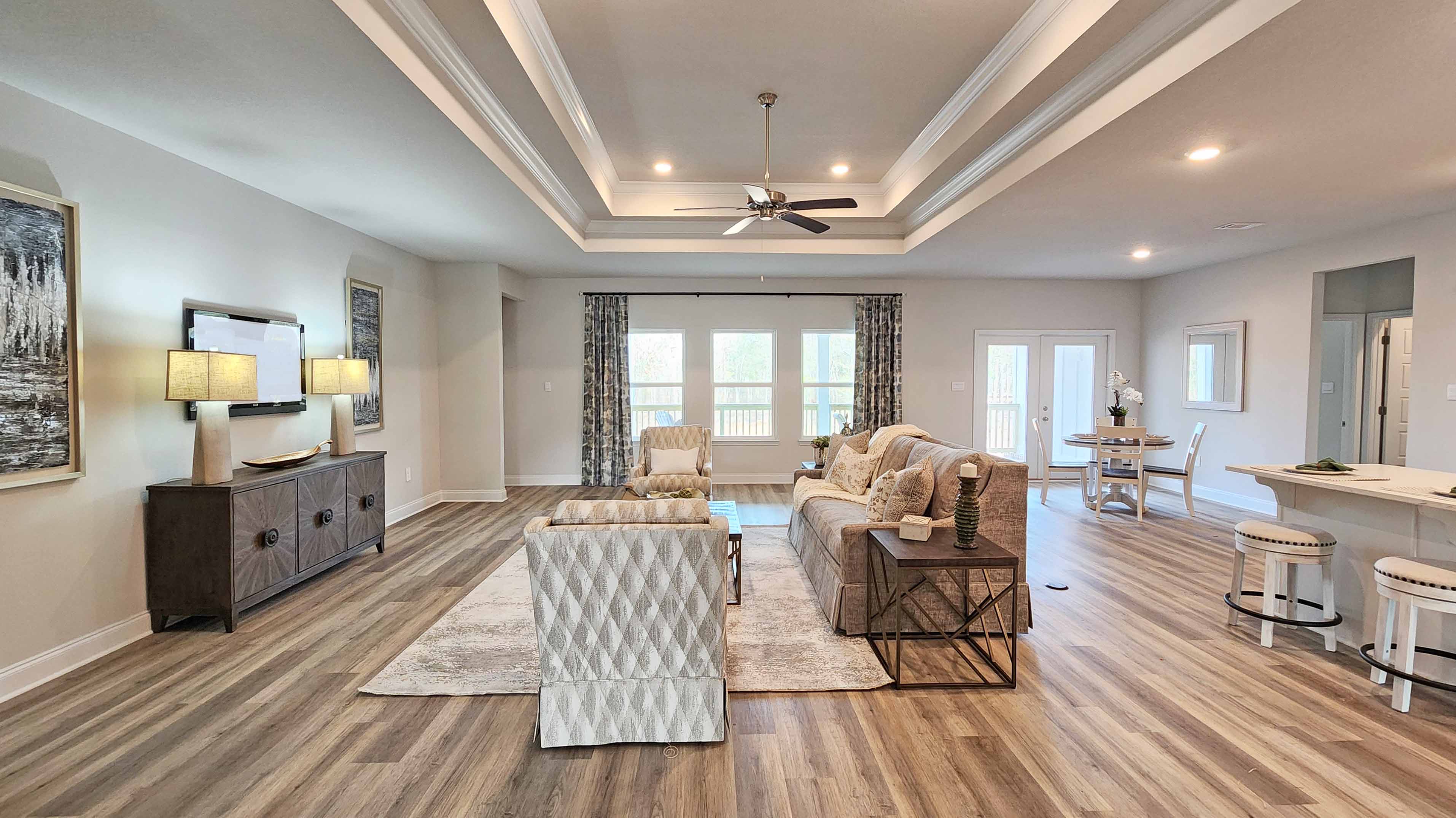 The McKenzie living area at River Hills.