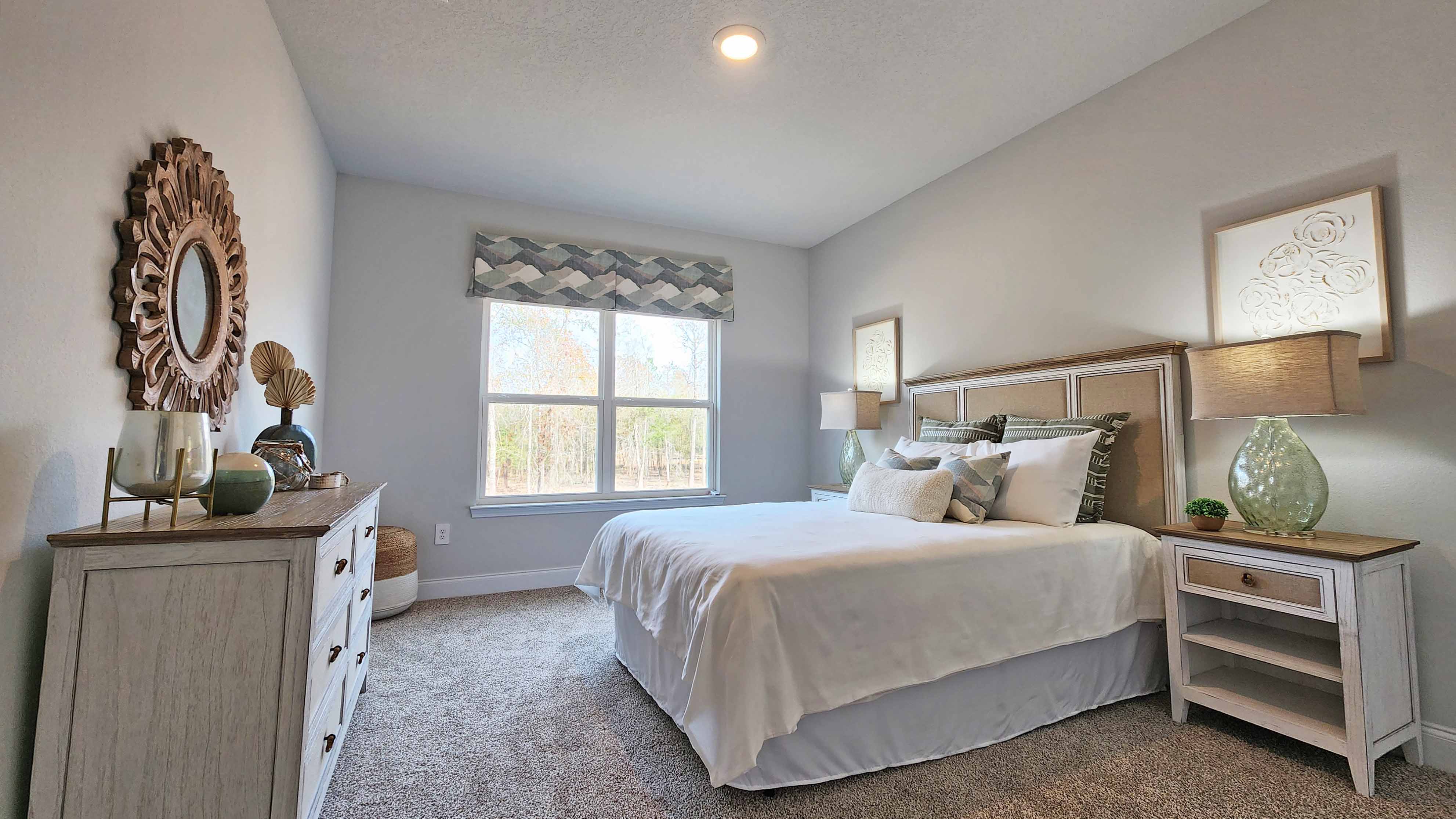 The McKenzie guest bedroom at River Hills.