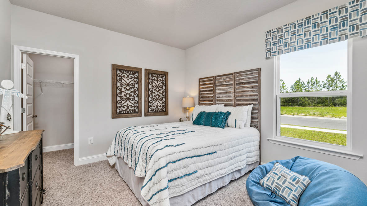 The Kingston guest bedroom in River Hills.