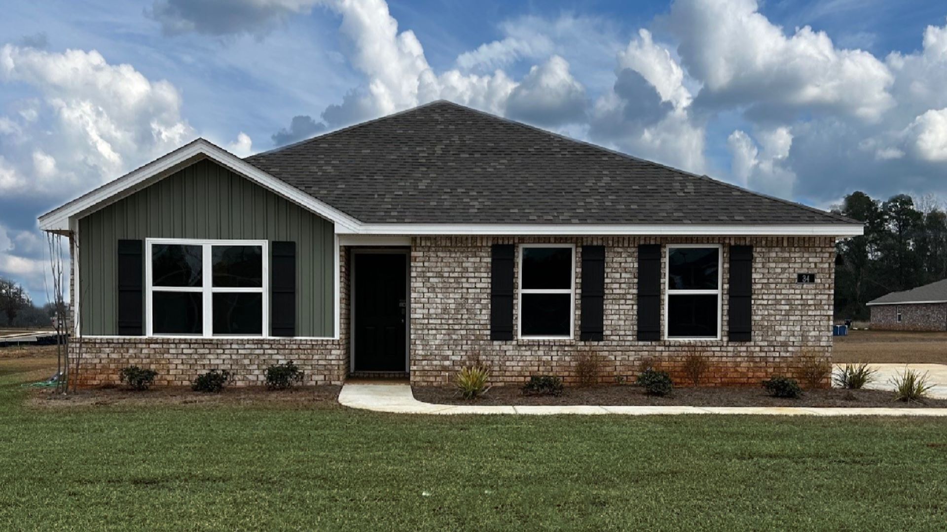 The Aldridge A11 Side Entry