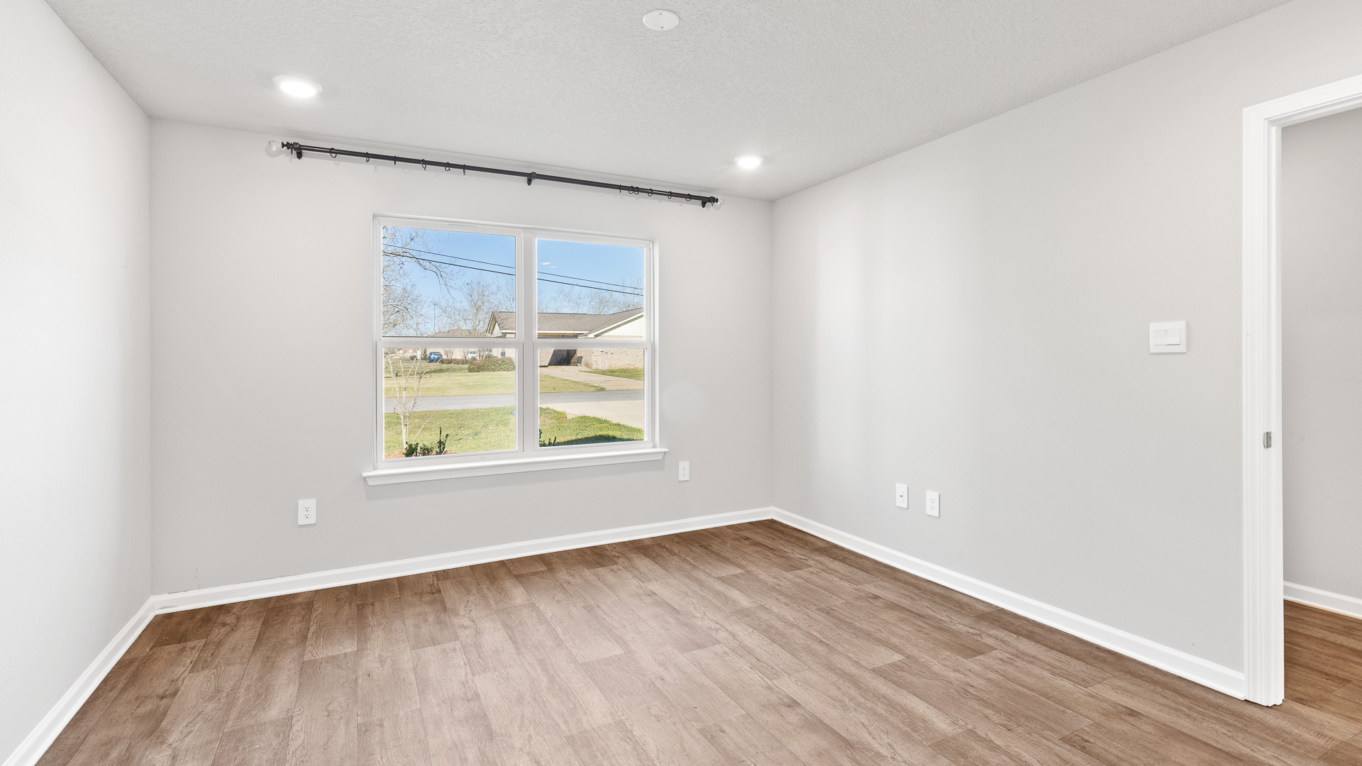 Naturally lit primary suite