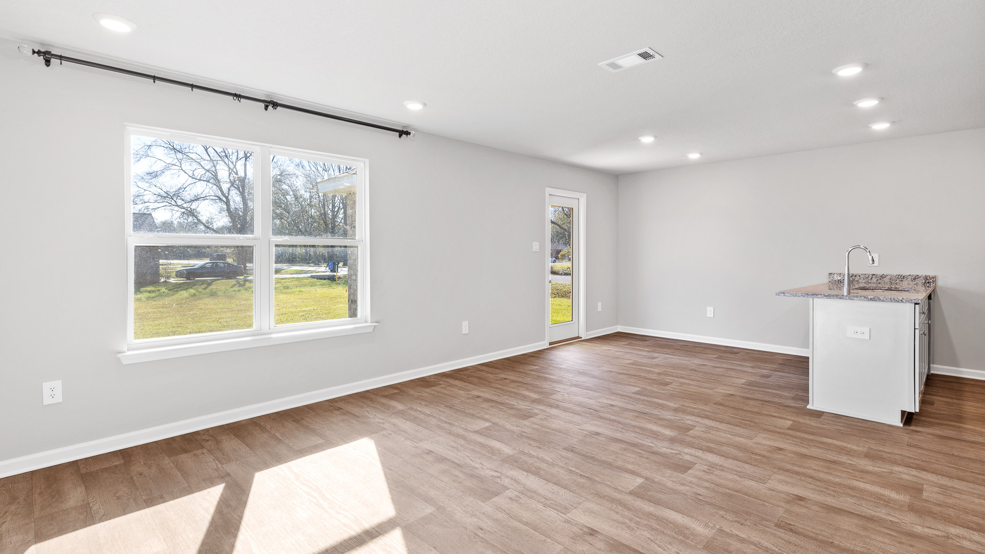 Luxurious main area inside the Aldridge