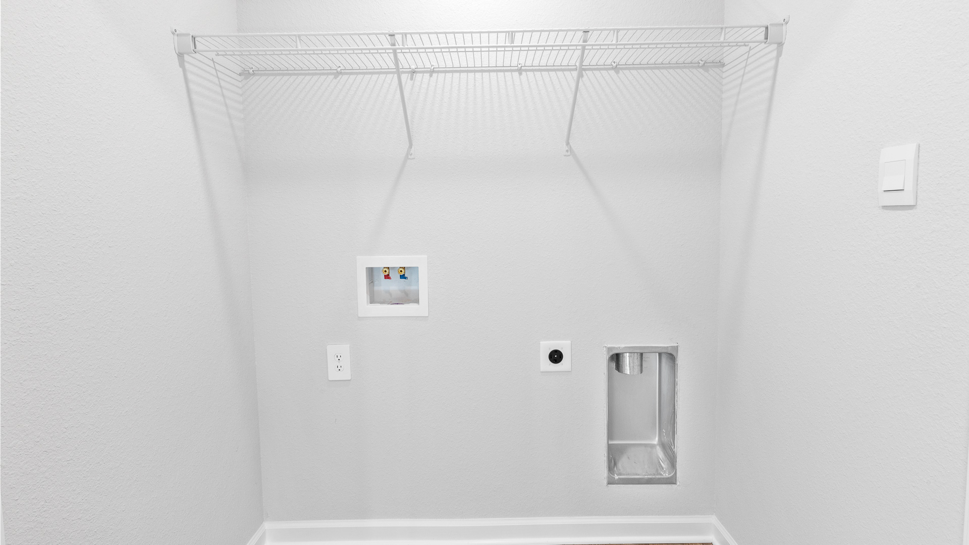 Spacious laundry room