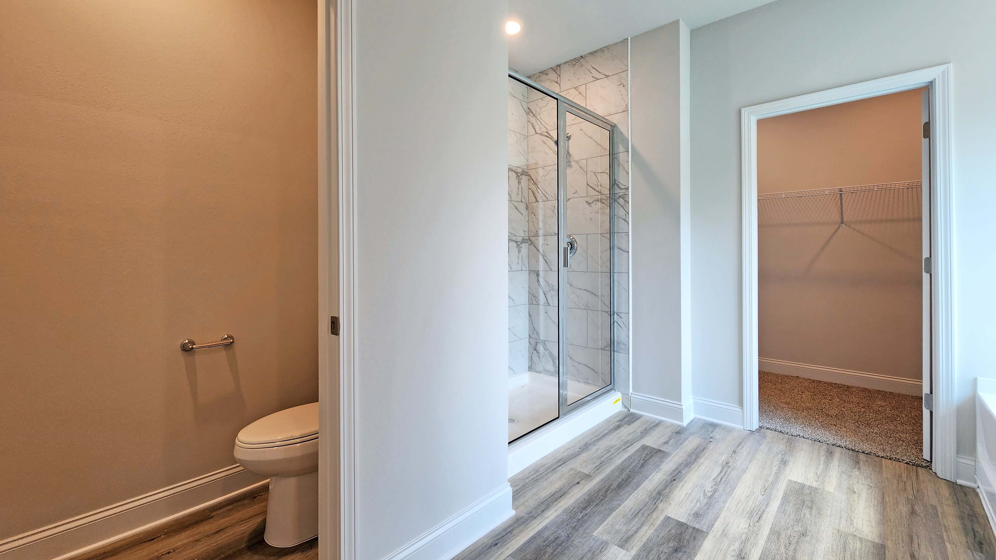 The Destin primary bath in Crane Landing.