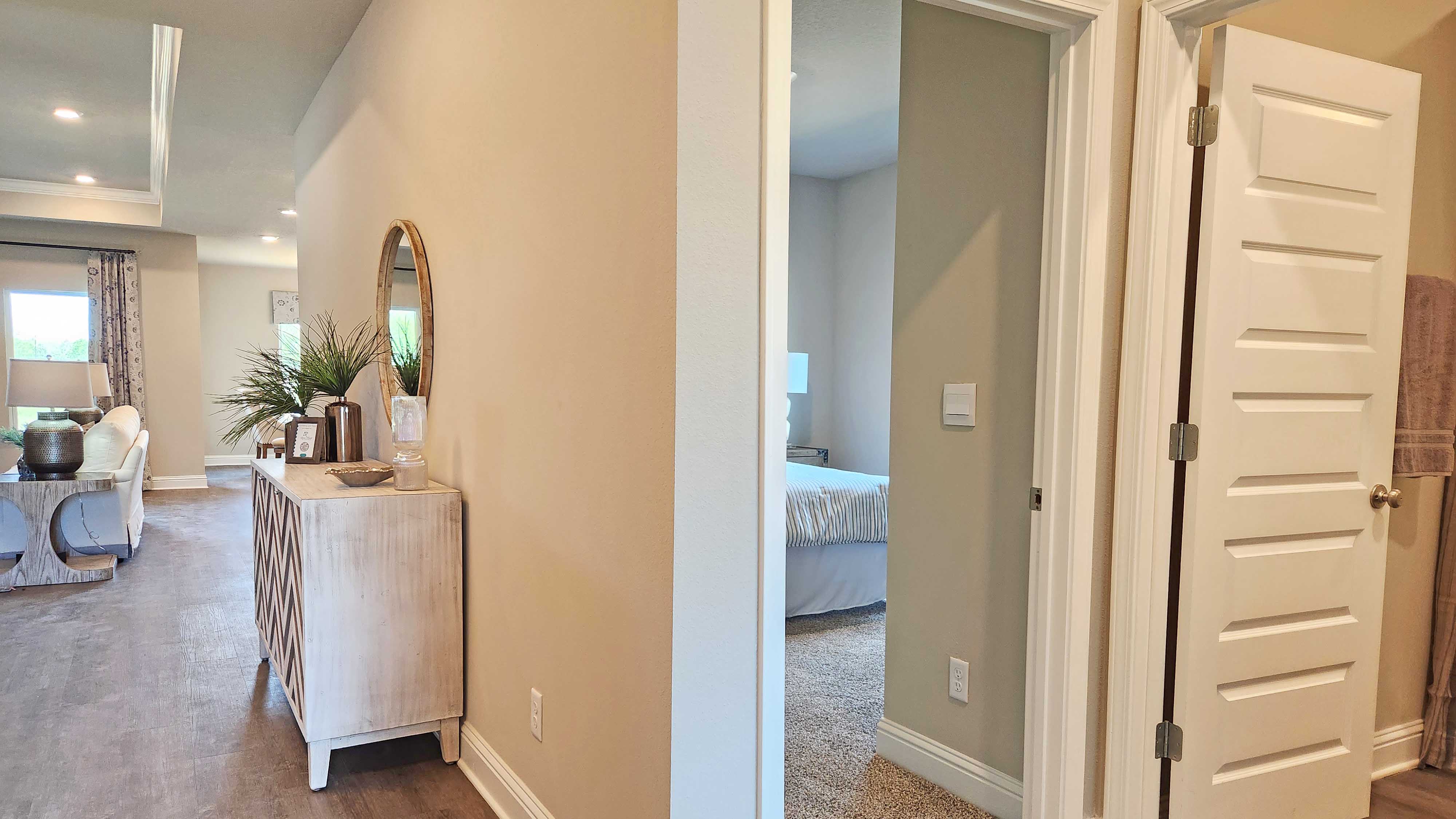 The Hawthorne foyer area at Crane Landing.