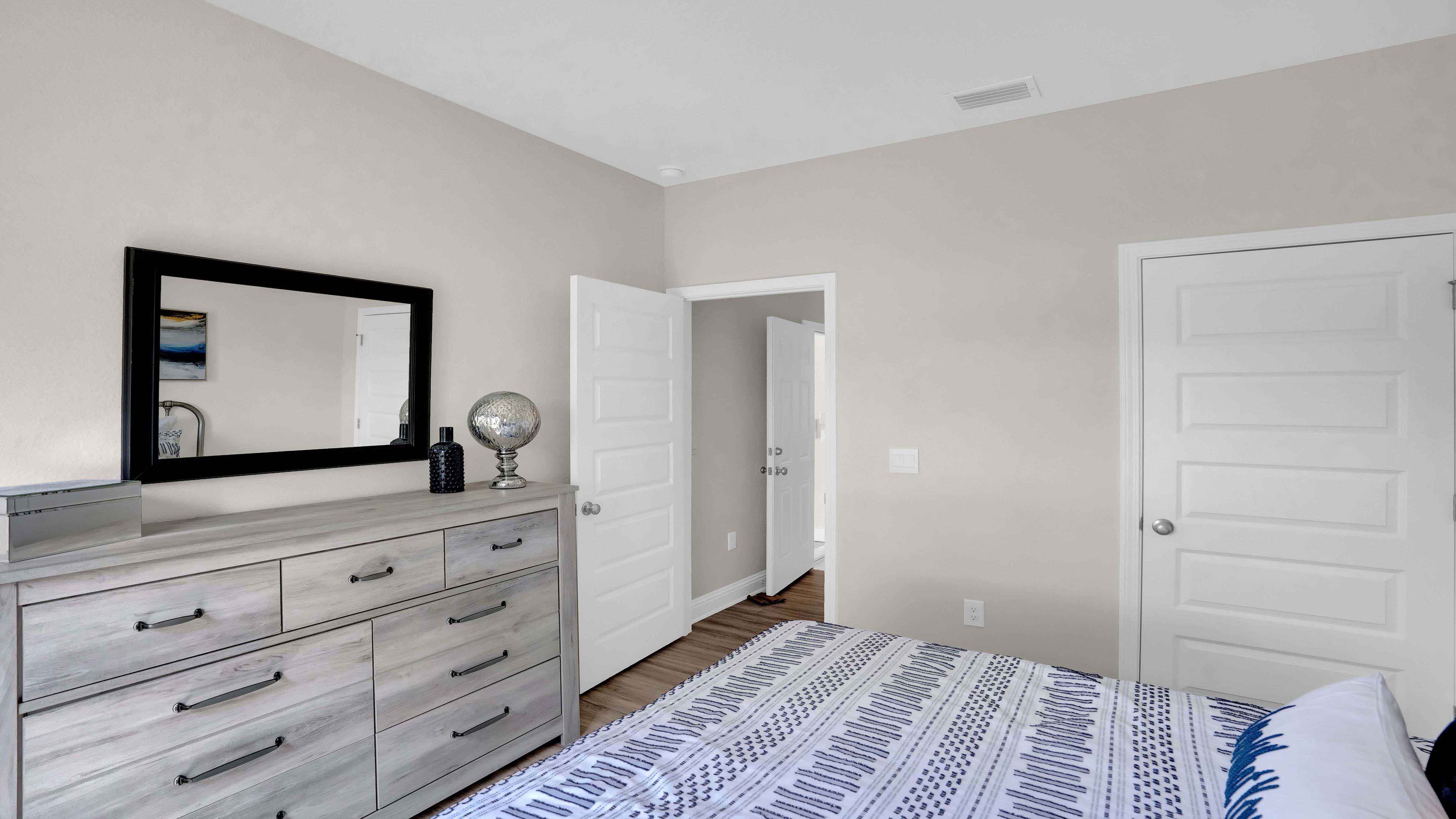 The Jasmine guest bedroom in Crane Landing.