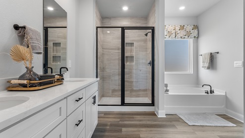 Primary bathroom in the Camden plan at Crane Landing.