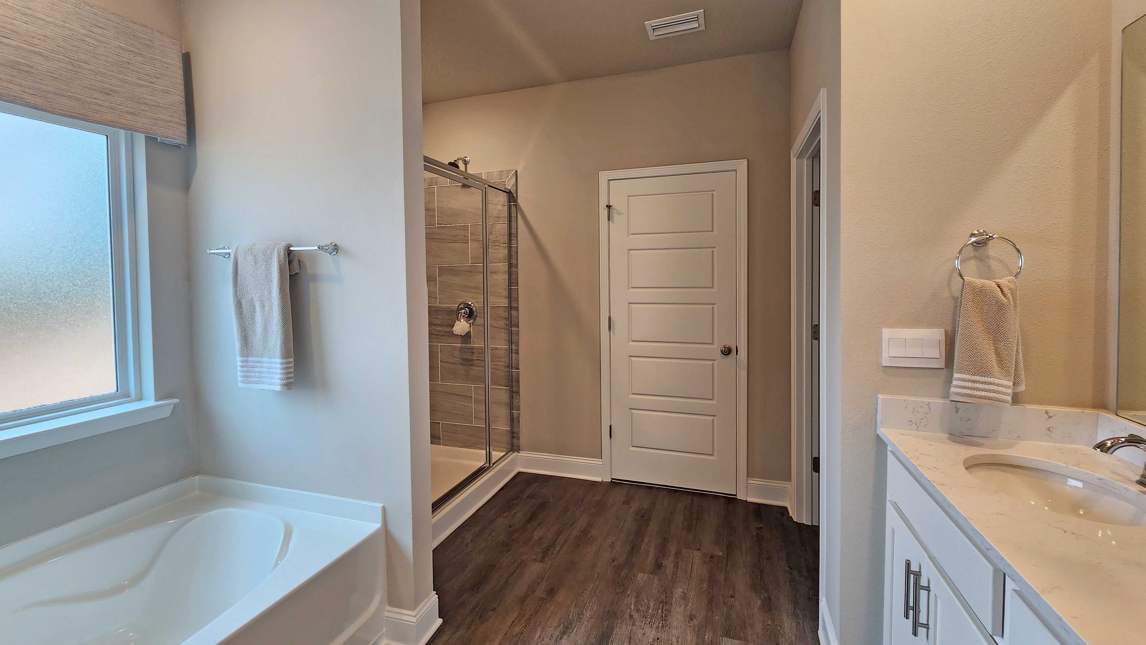 The Katherine primary bathroom at Epley Station.