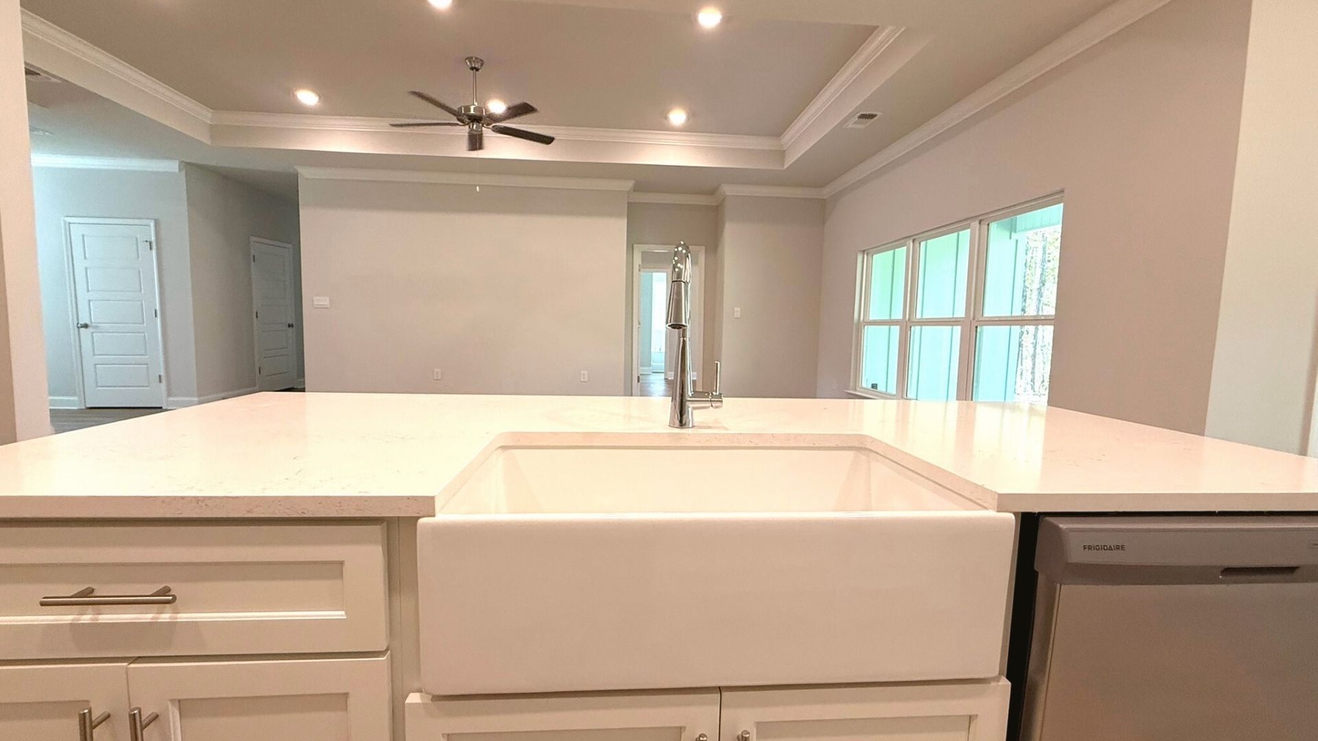 Kitchen with an island.