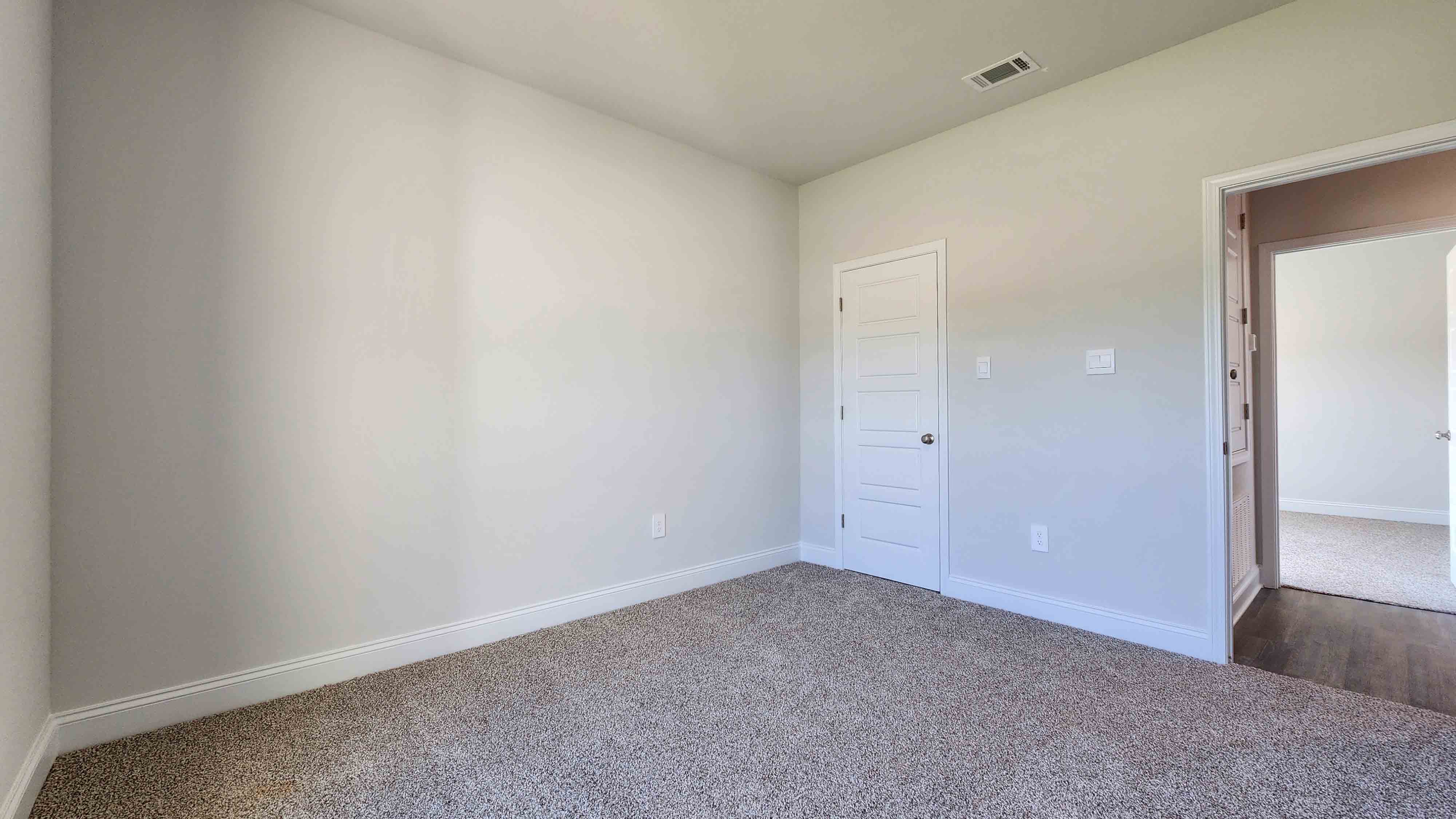 The Holly bedroom in Stonebridge.