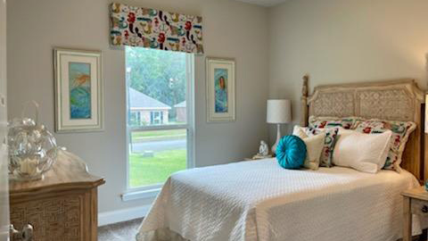 The Jasmine bedroom.