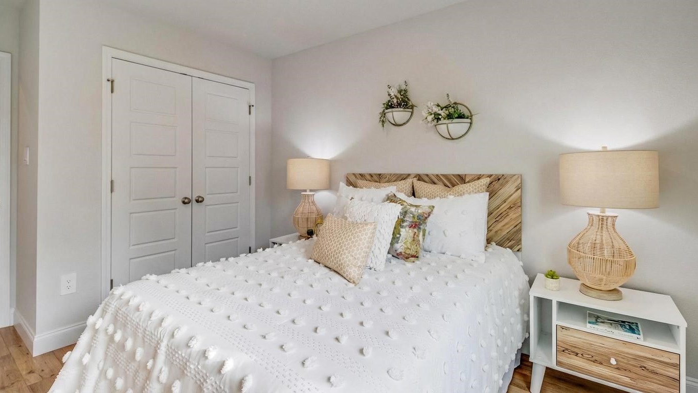 Spacious second bedroom