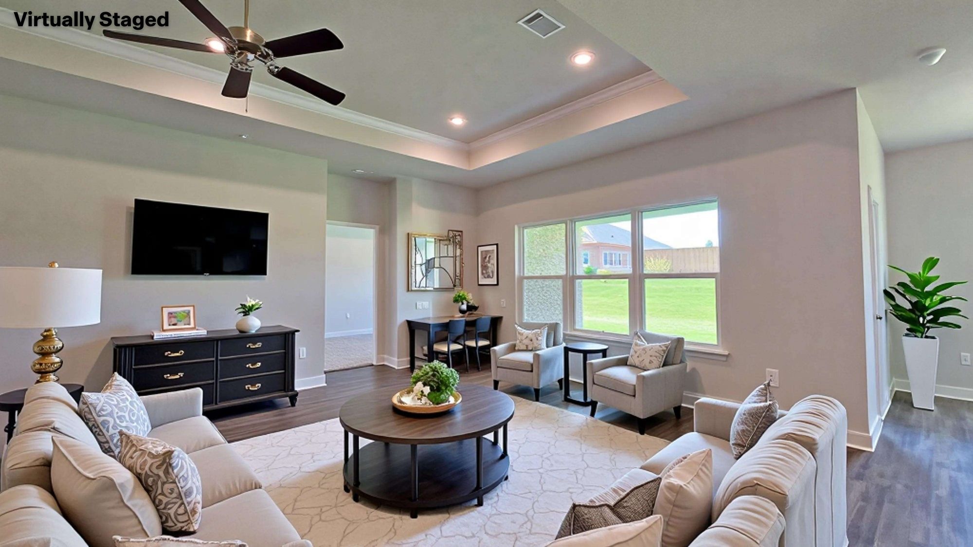 Spacious living room