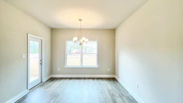 The Lamar dining room in Castlewoods.